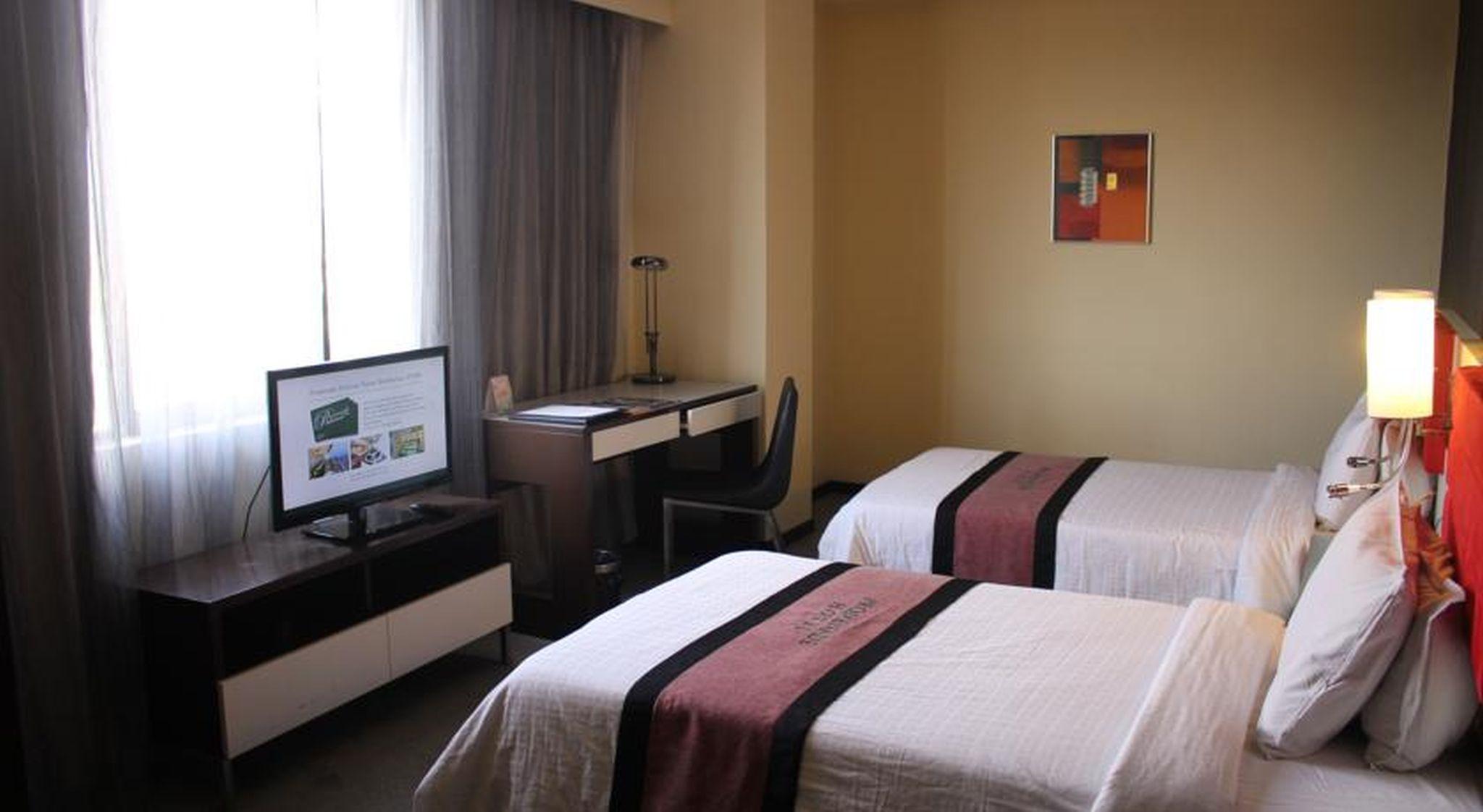 Borneo Royale Hotel Tawau Exterior photo
