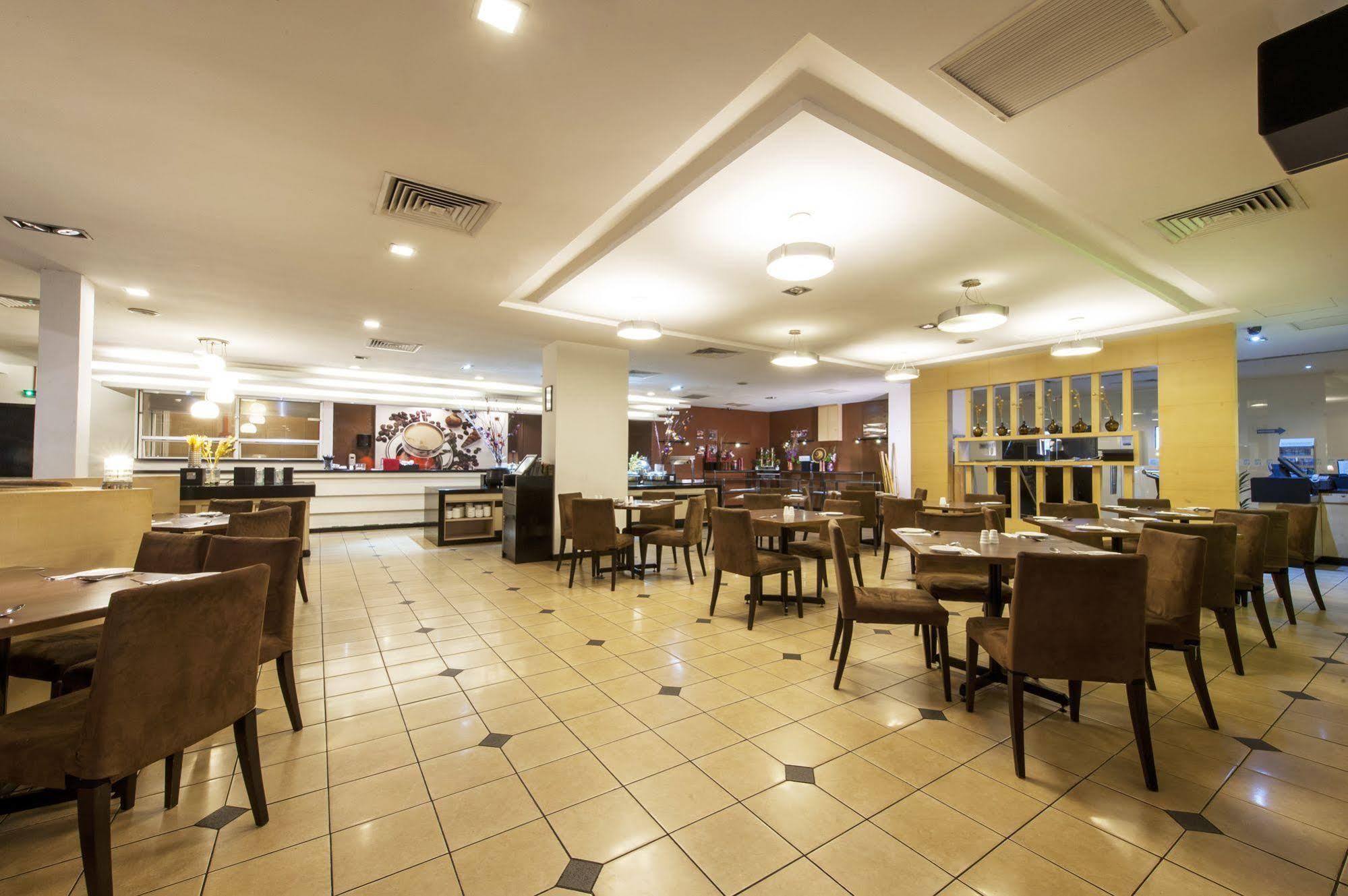 Borneo Royale Hotel Tawau Exterior photo